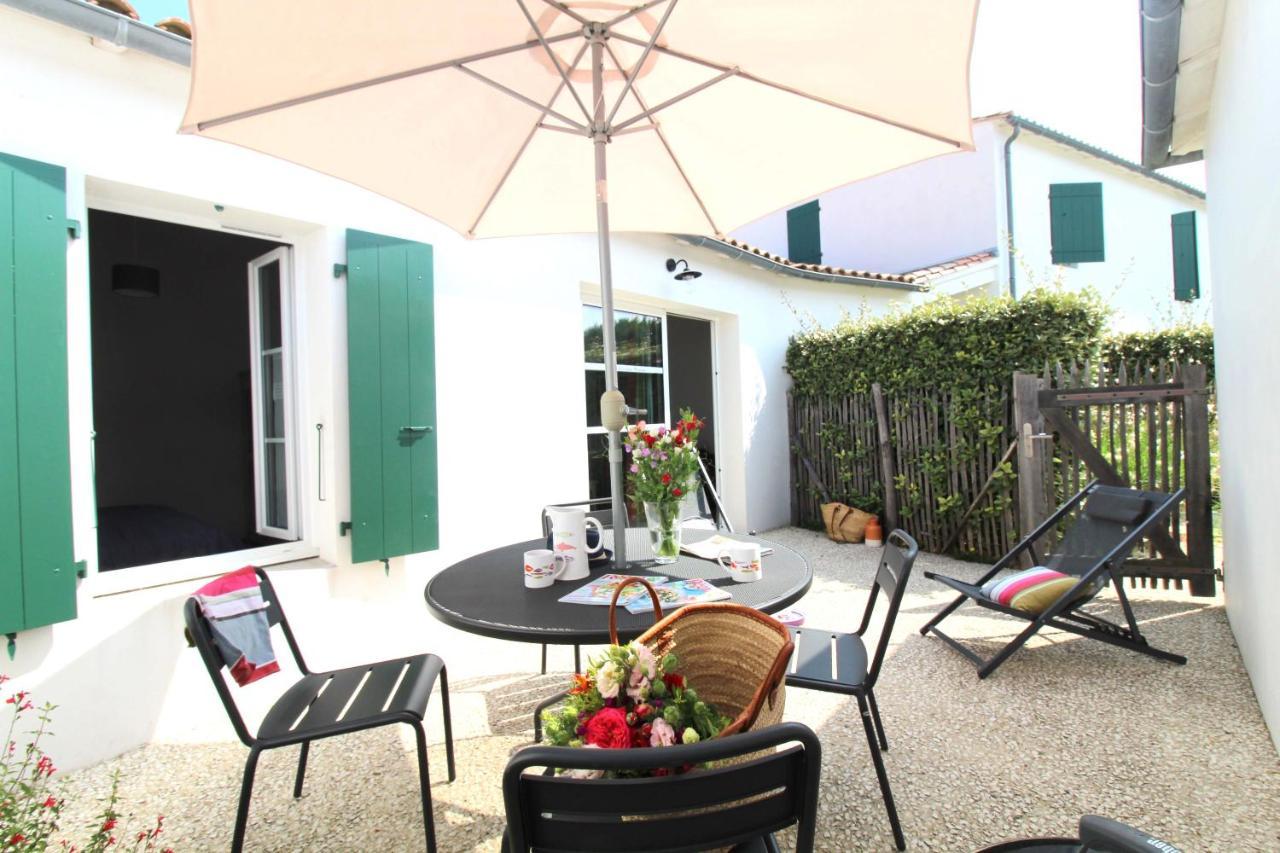 Le Clos Des Vieux Moulins La Flotte Exterior photo