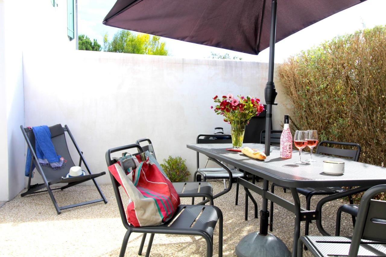 Le Clos Des Vieux Moulins La Flotte Exterior photo
